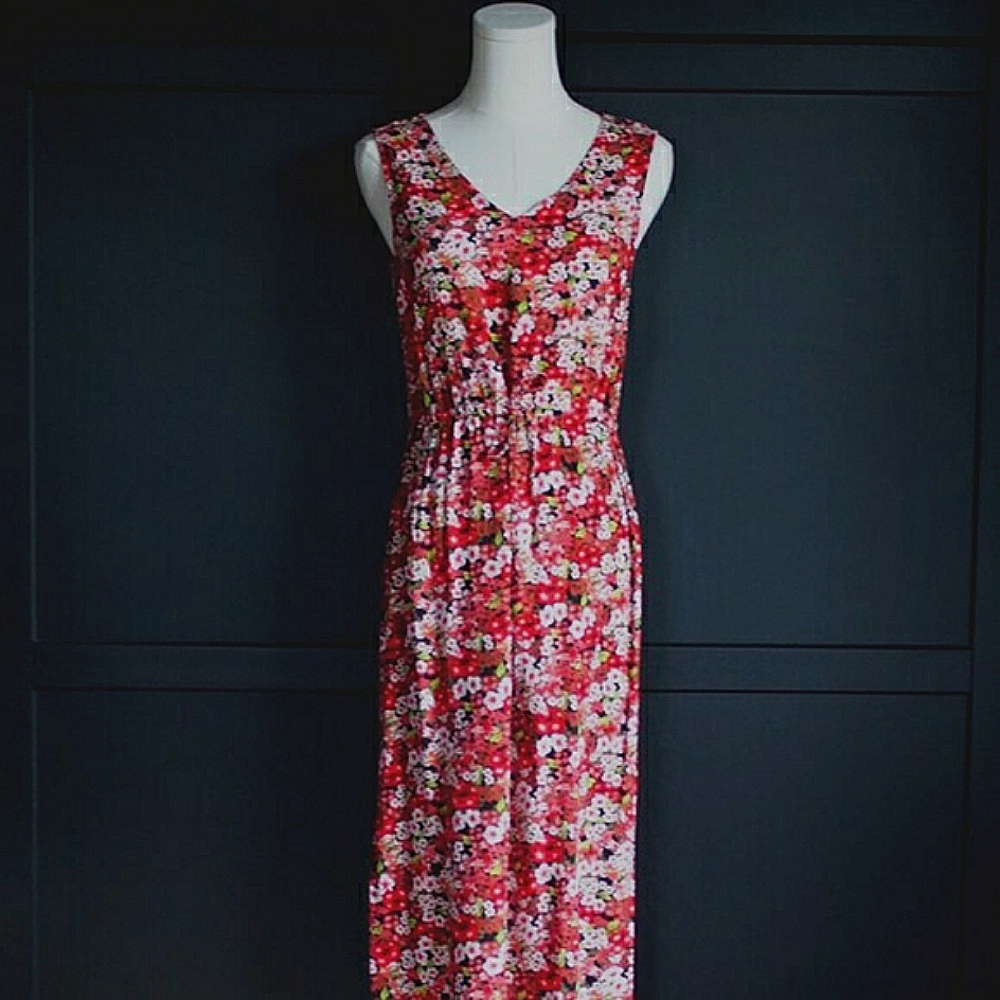 Vero Moda | Long Sleeveless Floral Dress
